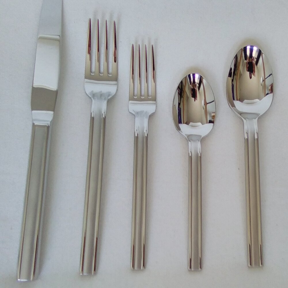 Splendide 18/8 Stainless Steel 5 Piece Place Setting